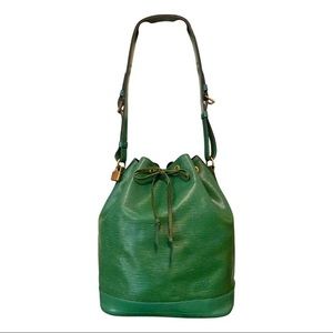 Authentic Louis Vuitton LV NOE GM Drawstring Shoulder Bag Epi Leather Green